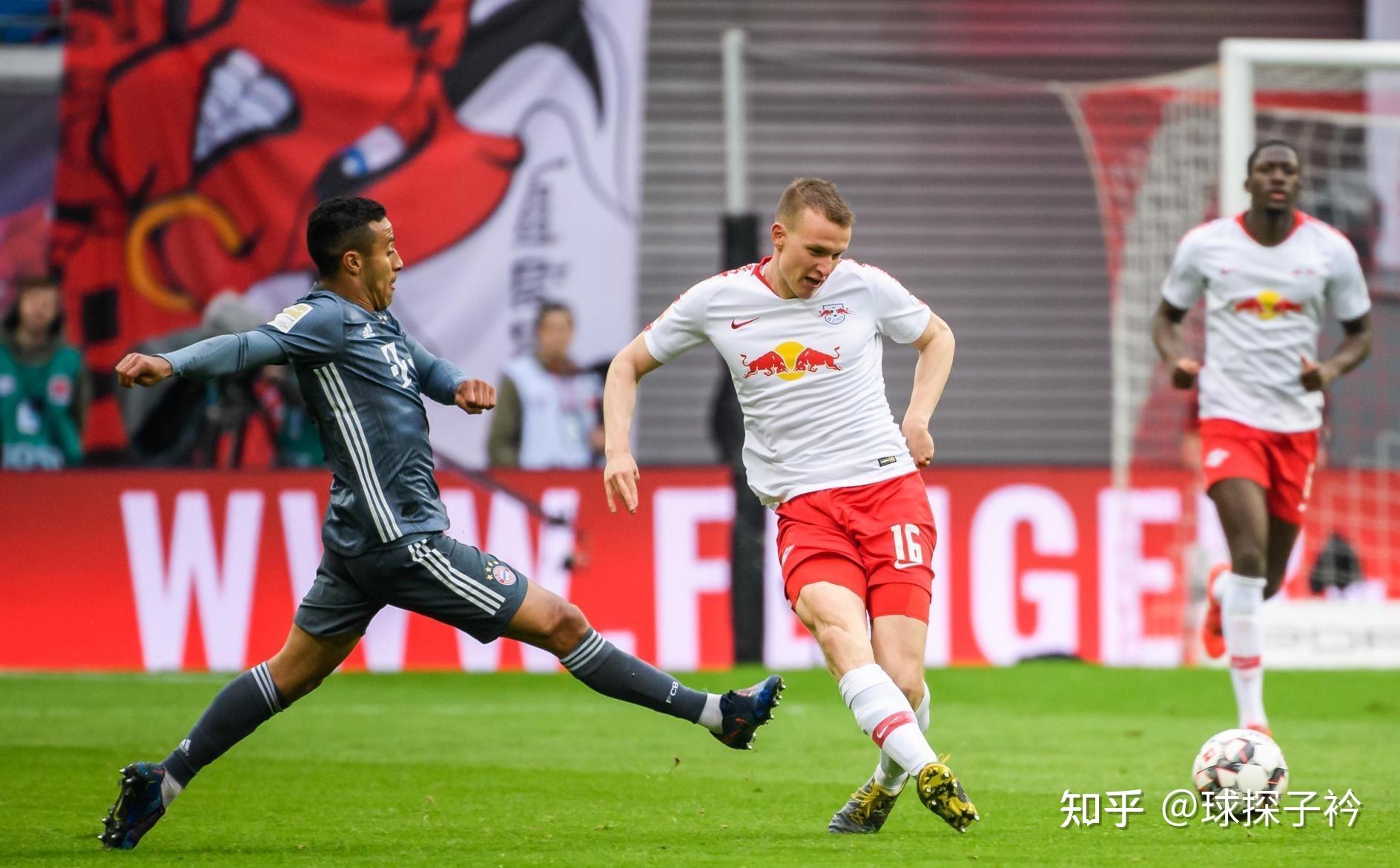 包含赛地聚焦：德国杯今晨热度飙升；莱比锡队长鼓劲；引发热议；赛程密集仍需轮换的词条